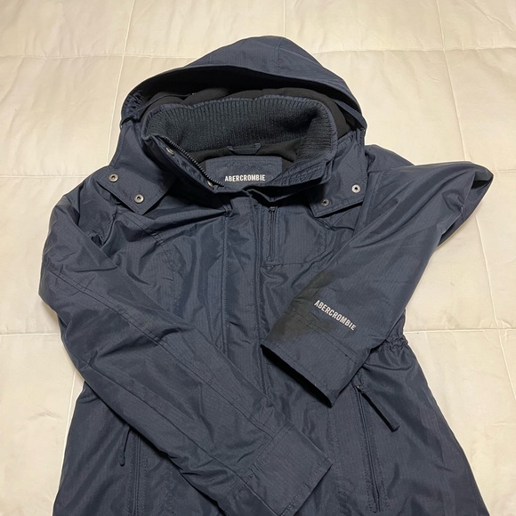 Abercrombie and Fitch Jacket 🧥 - Picture 5 of 6